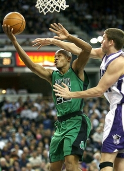 英超中游甚 英超中游甚