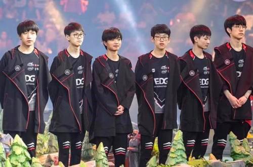 球队需要继 球队需要继