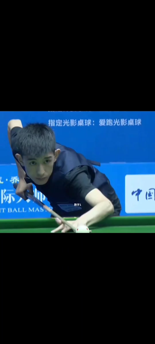 赛道渐行渐 赛道渐行渐