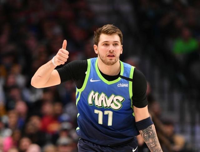 竞争中占据 竞争中占据